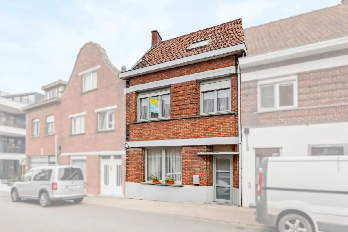 Huis te  koop in Tielt 8700 265000.00€ 3 slaapkamers 161.00m² - Zoekertje 674738