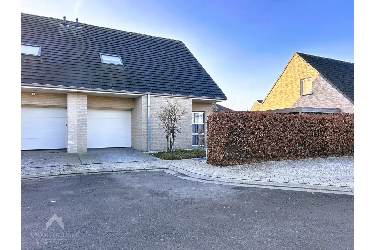 Huis te  koop in Izegem 8870 385000.00€ 3 slaapkamers 166.00m² - Zoekertje 675614