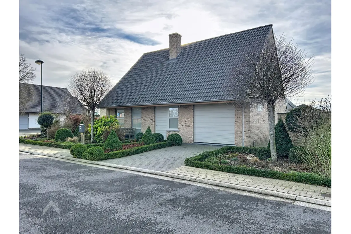 Huis te  koop in Menen 8930 399000.00€ 4 slaapkamers 163.00m² - Zoekertje 675613