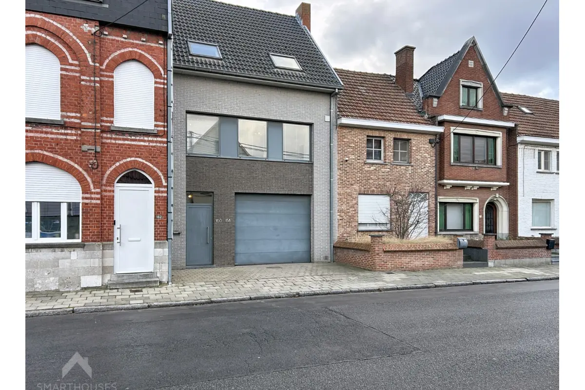 Huis te  koop in Roeselare 8800 345000.00€ 2 slaapkamers 269.00m² - Zoekertje 676230