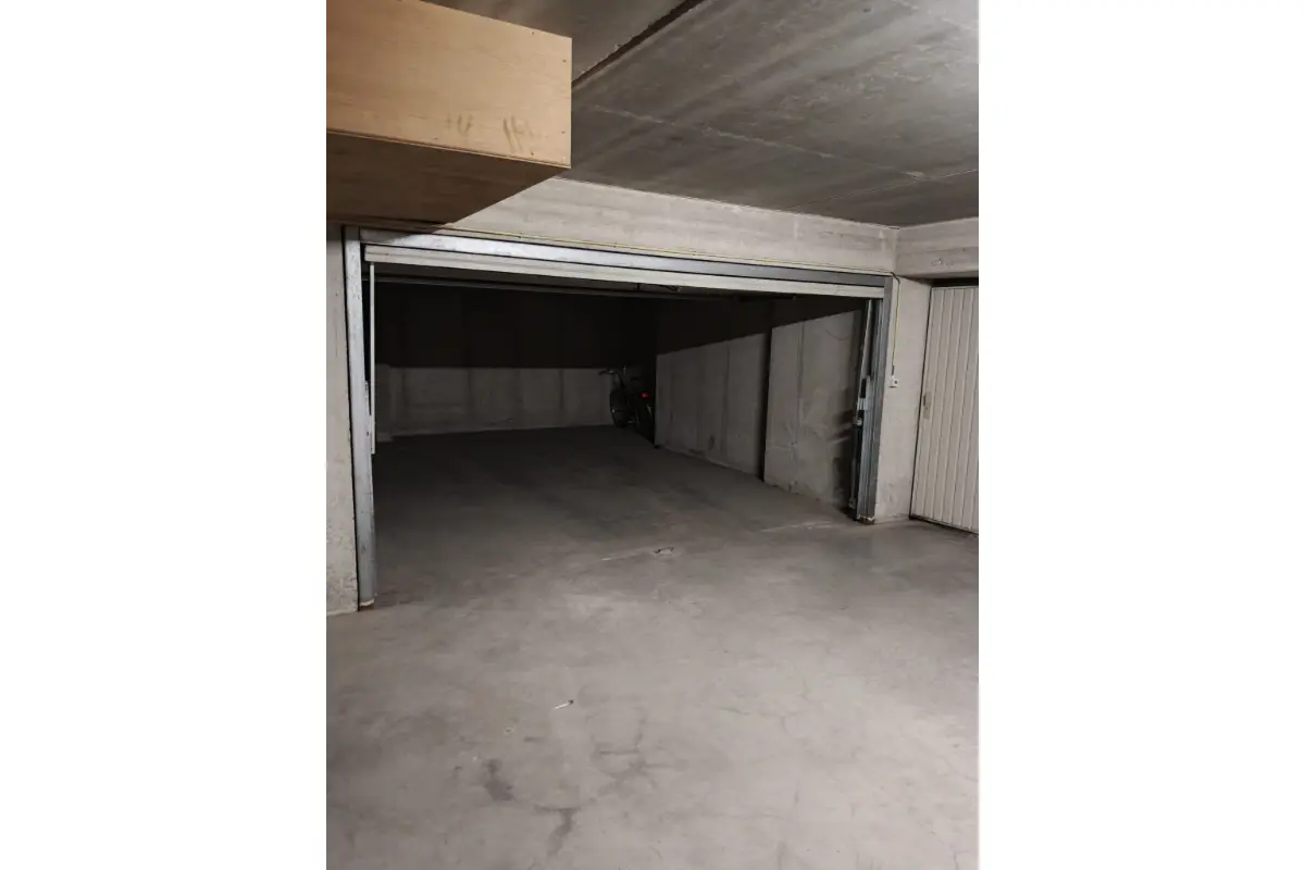 Parking & garage te  koop in Koksijde 8670 75000.00€  slaapkamers m² - Zoekertje 676607