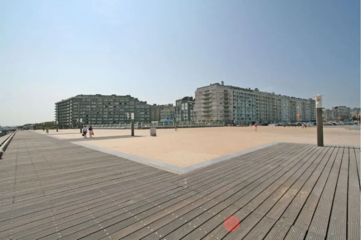 Parking & garage te  koop in Nieuwpoort 8620 55000.00€  slaapkamers m² - Zoekertje 676600