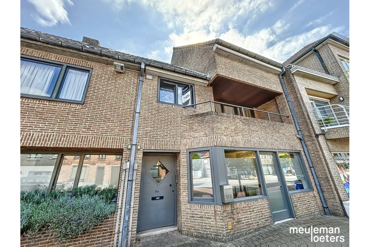 Appartement te  huur in Oostkamp 8020 925.00€ 3 slaapkamers 116.00m² - Zoekertje 676371