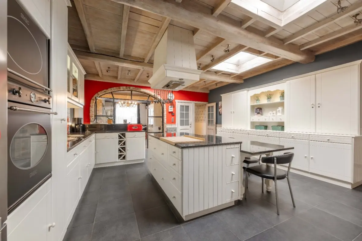 Huis te  koop in Pittem 8740 289000.00€ 3 slaapkamers 192.00m² - Zoekertje 677170