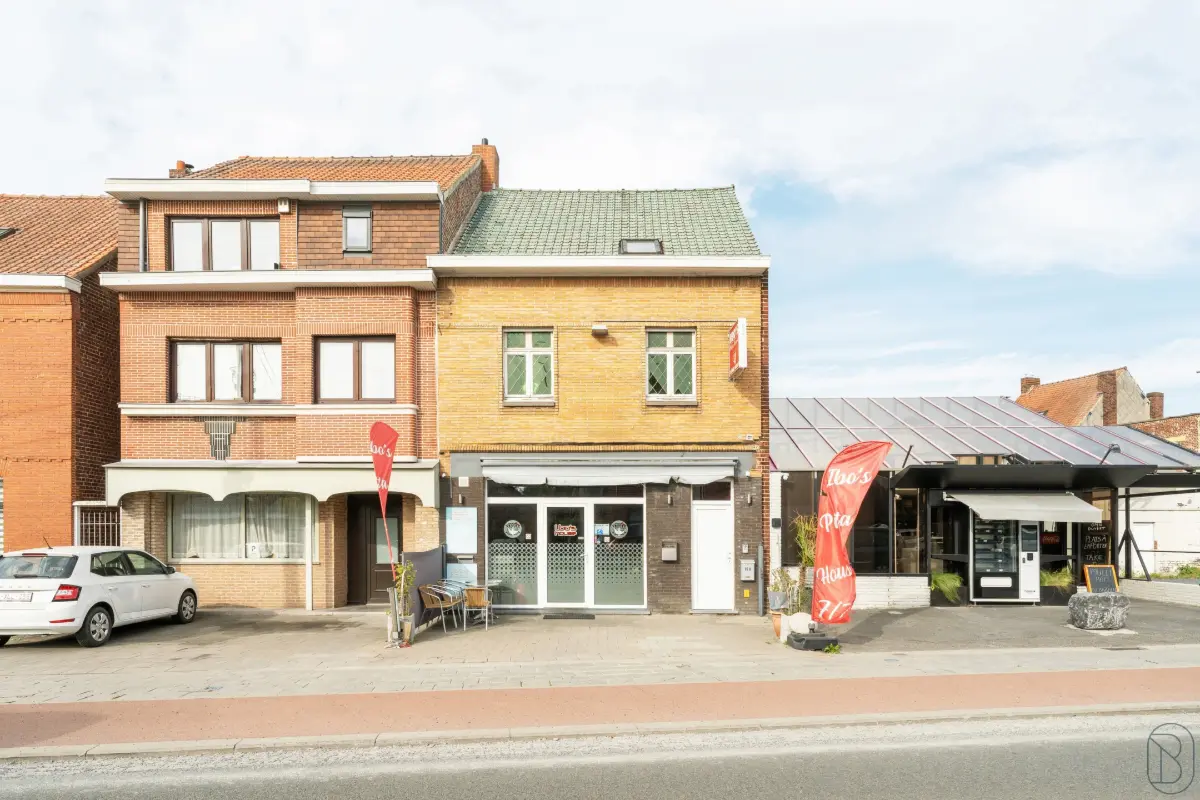 Huis te  koop in Helkijn 8587 239000.00€  slaapkamers 231.00m² - Zoekertje 677413