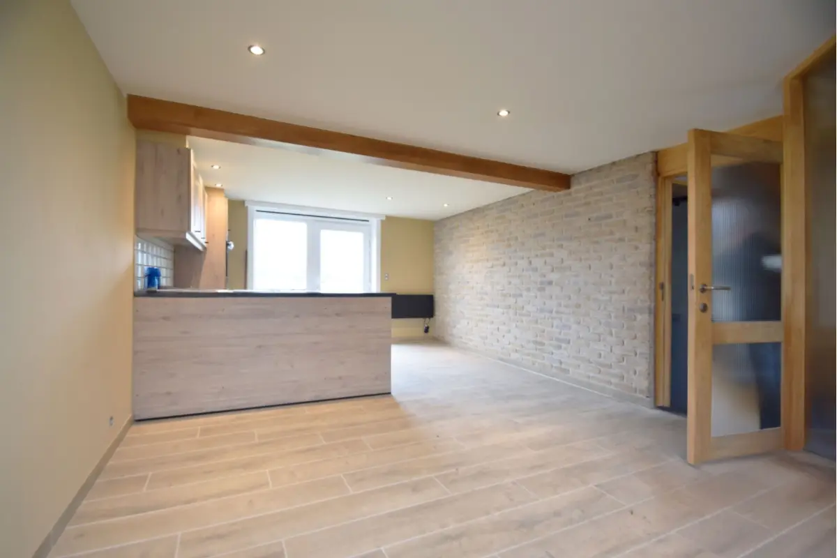 Huis te  huur in Koekelare 8680 750.00€ 2 slaapkamers 96.00m² - Zoekertje 678497