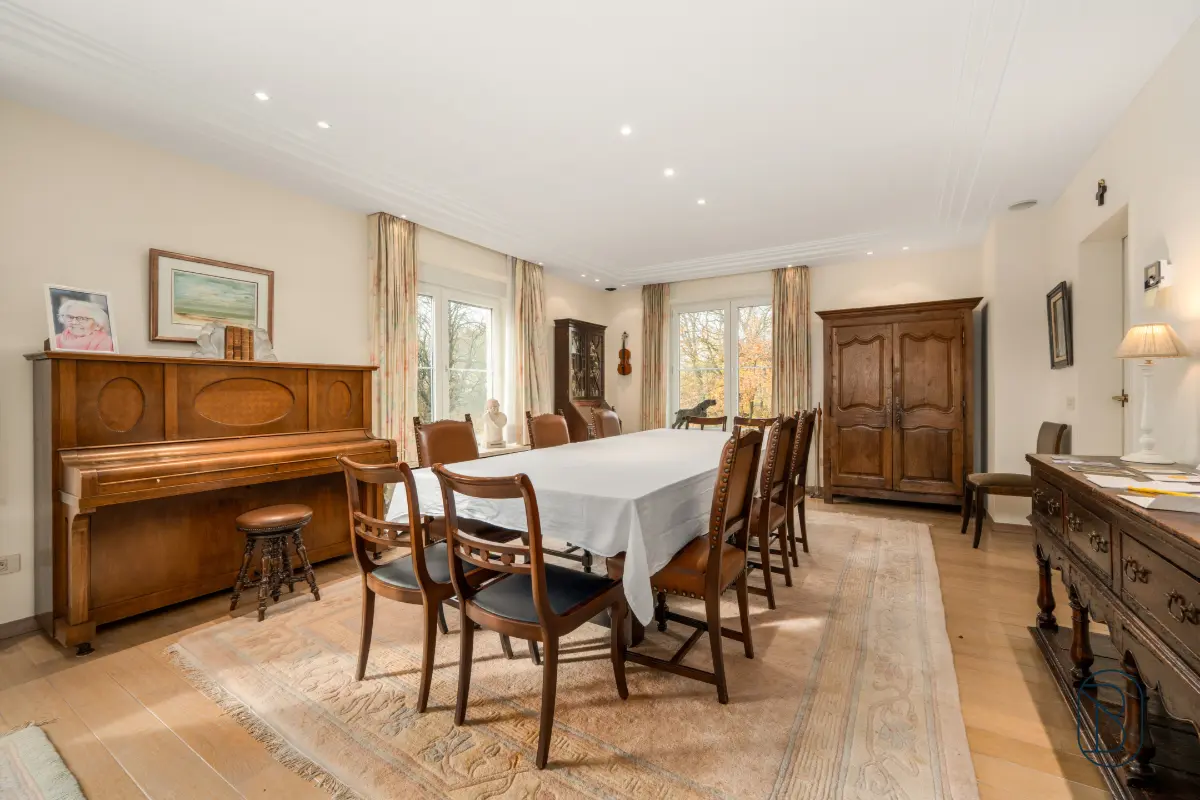 Appartement te  koop in Wevelgem 8560 585000.00€ 3 slaapkamers 300.00m² - Zoekertje 678738