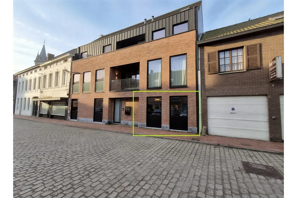 Appartement te  huur in Ruiselede 8755 875.00€ 2 slaapkamers 90.00m² - Zoekertje 679623