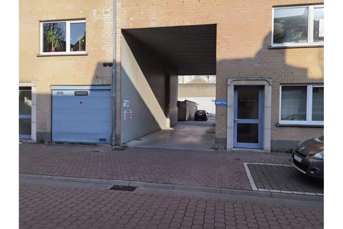 Parking te  huur in Gistel 8470 59.00€  slaapkamers m² - Zoekertje 681779