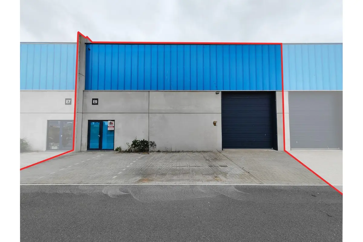 Handelszaak te  huur in Oostende 8400 1950.00€  slaapkamers 573.00m² - Zoekertje 681184