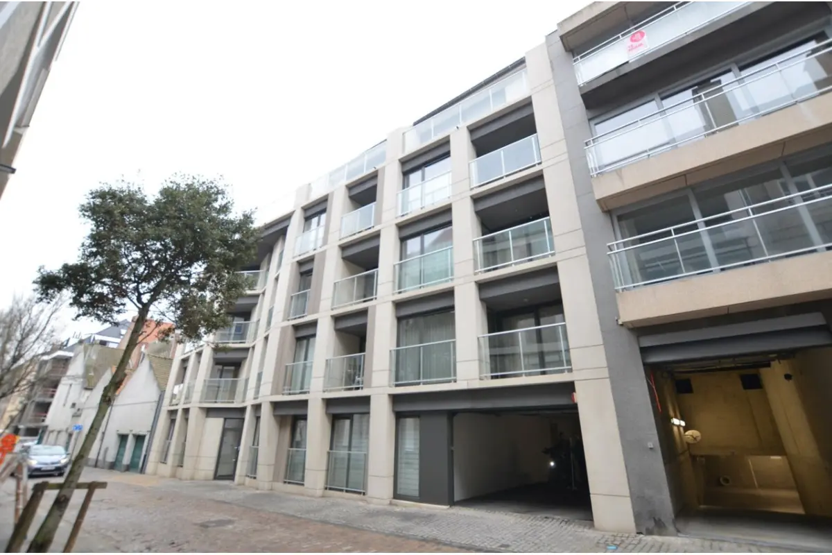 Box te  in Oostende 8400 175.00€  slaapkamers m² - Zoekertje 682091