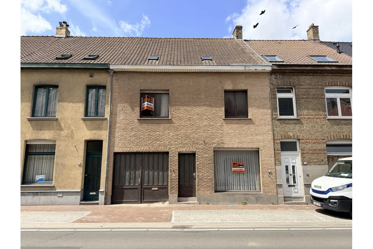 Huis te  koop in Adinkerke 8660 239000.00€ 4 slaapkamers 275.00m² - Zoekertje 685450