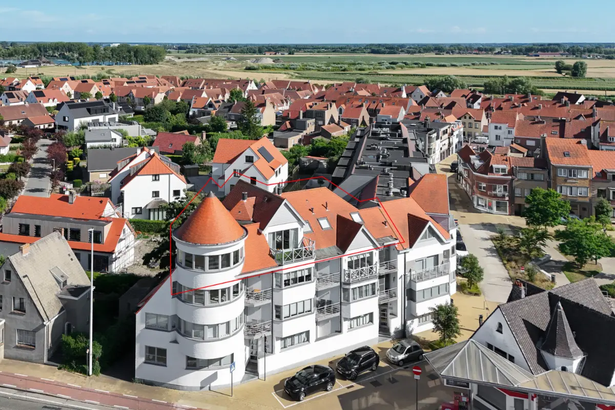 Appartement te  koop in Heist-aan-Zee 8301 748000.00€ 2 slaapkamers 142.00m² - Zoekertje 685893