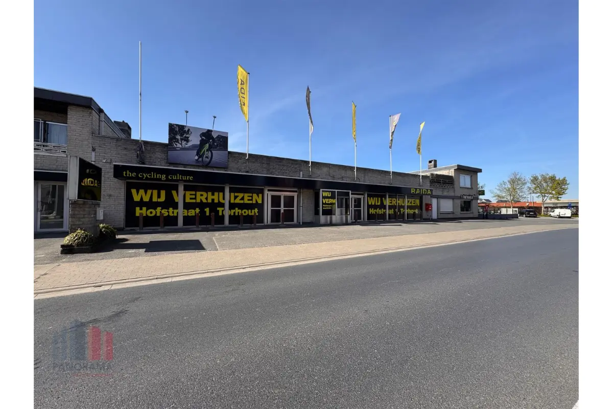 Handelszaak te  huur in Aartrijke 8211 1700.00€  slaapkamers 300.00m² - Zoekertje 685909