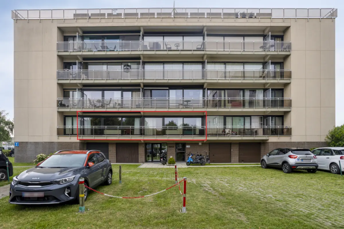 Appartement te  koop in Blankenberge 8370 225000.00€ 1 slaapkamers 92.00m² - Zoekertje 688318