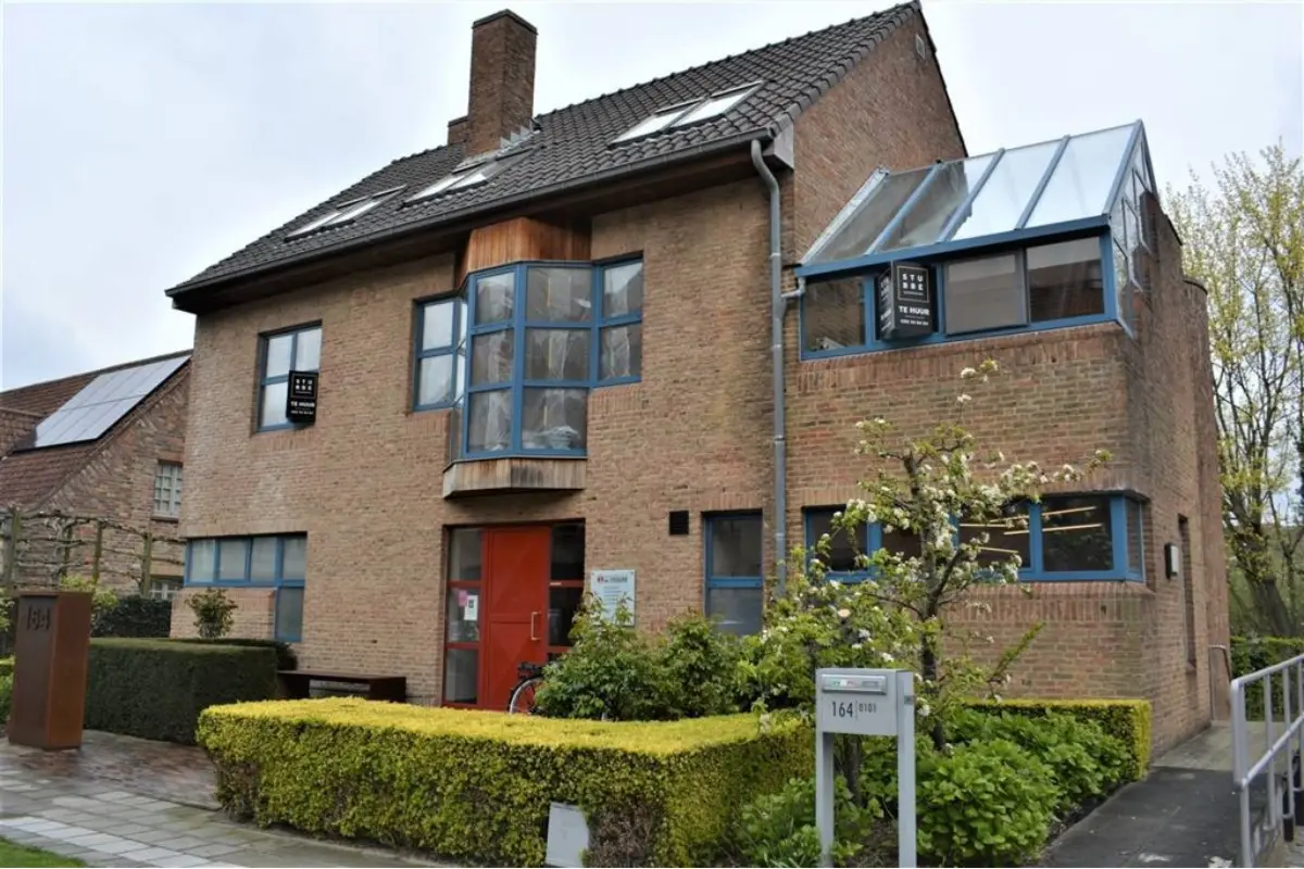 Appartement te  huur in Brugge 8000 1295.00€ 4 slaapkamers 157.00m² - Zoekertje 688011