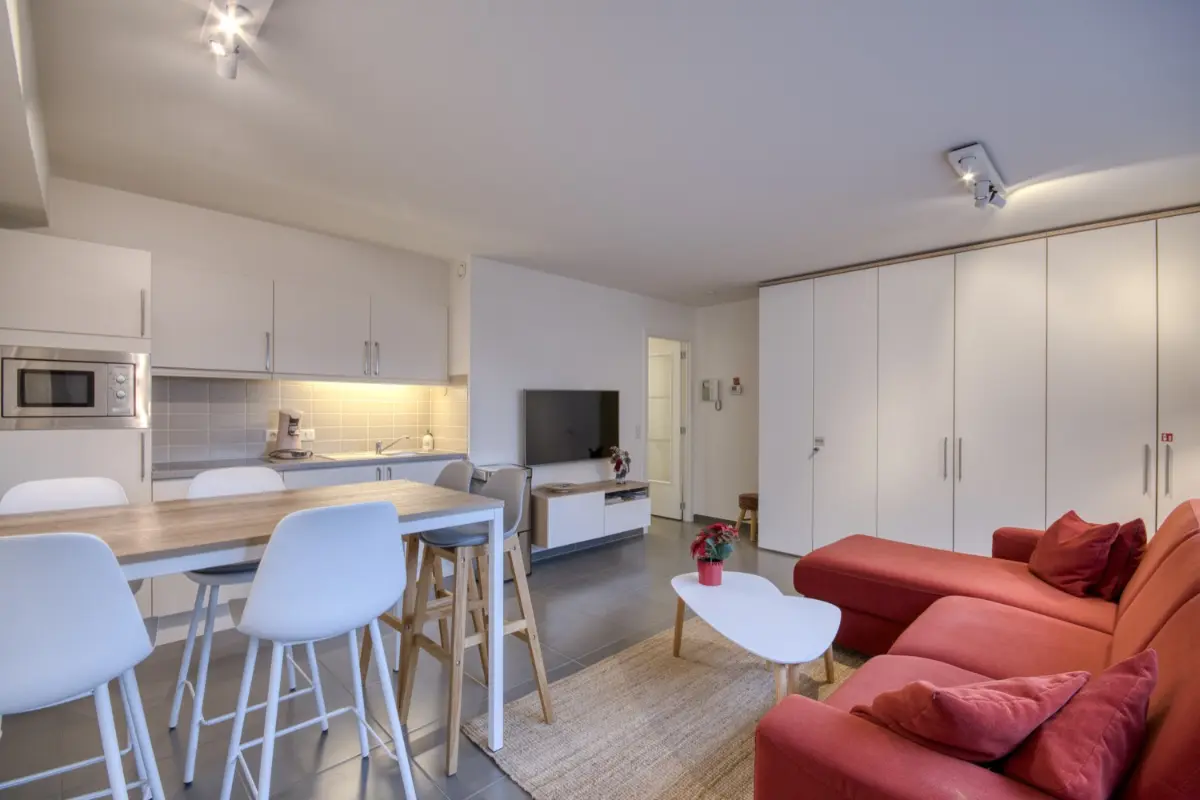 Appartement te  koop in Oostende 8400 129000.00€  slaapkamers 40.00m² - Zoekertje 690337