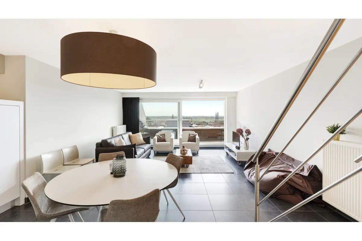 Appartement te  koop in Heist-aan-Zee 8301 859000.00€ 3 slaapkamers 120.00m² - Zoekertje 691009