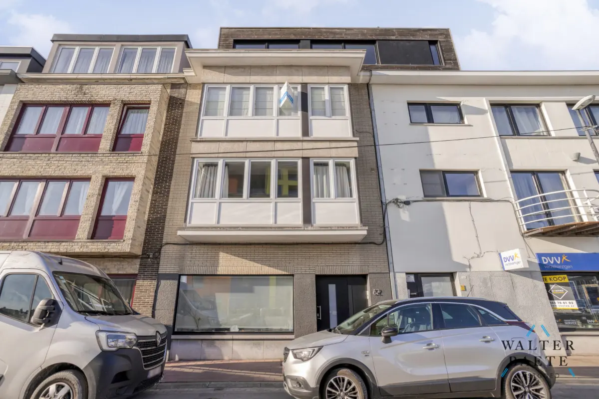 Appartement te  koop in Heist-aan-Zee 8301 297000.00€ 2 slaapkamers 81.00m² - Zoekertje 691034