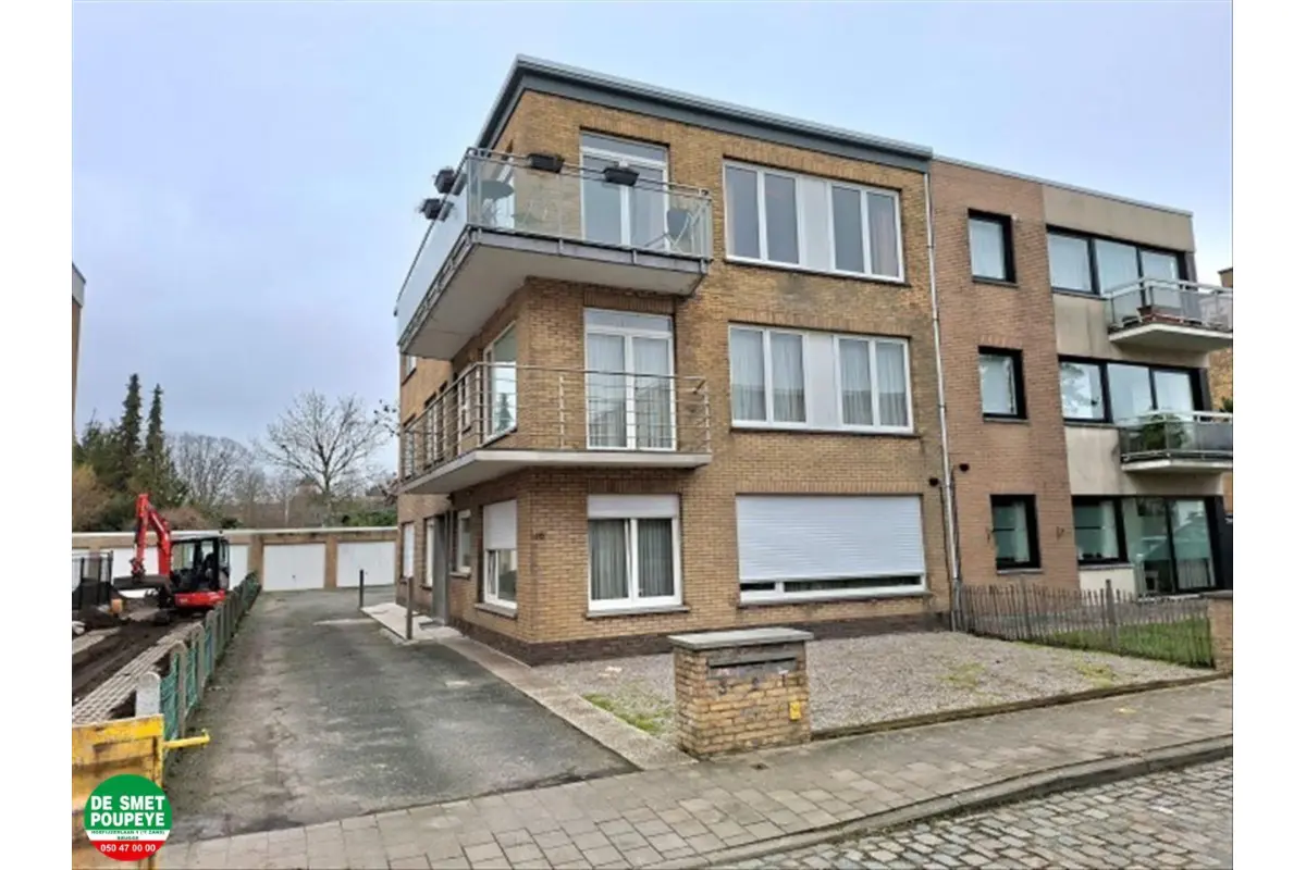 Parking & garage te  huur in Sint-Andries 8200 95.00€  slaapkamers m² - Zoekertje 692961