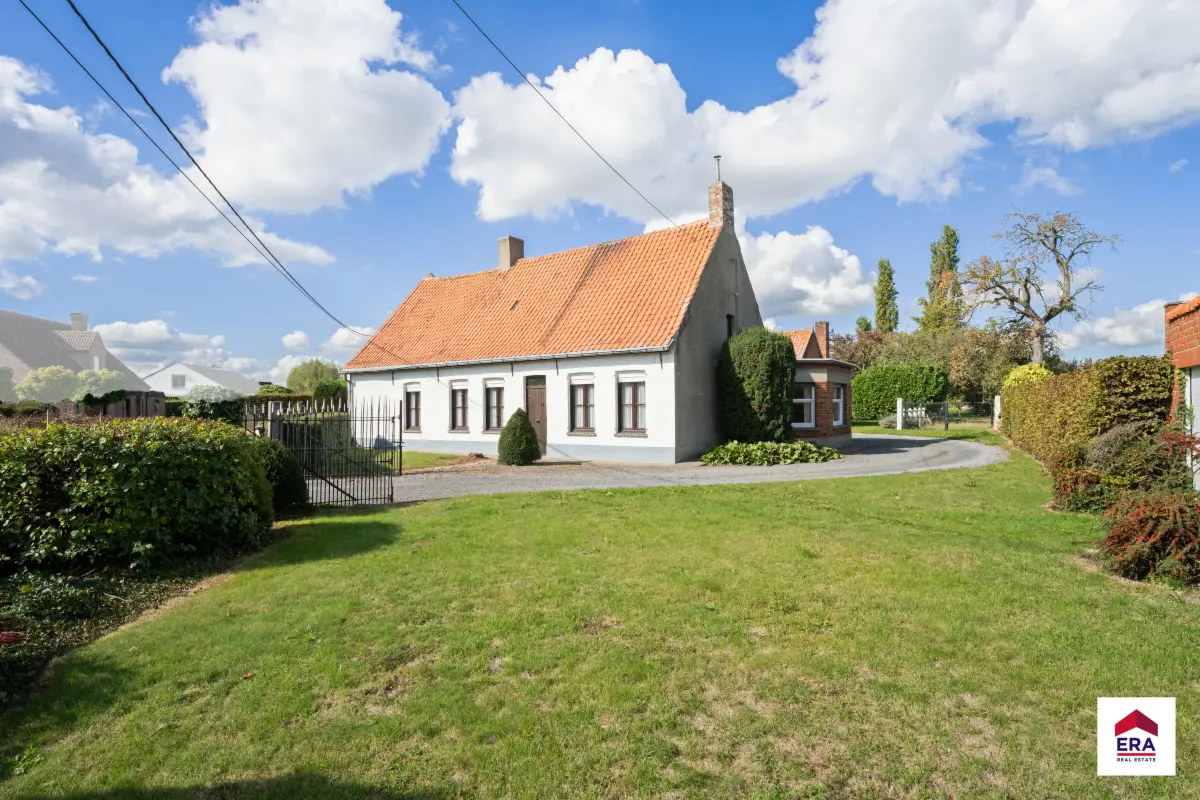 Huis te  koop in Oostrozebeke 8780 380000.00€ 4 slaapkamers 189.00m² - Zoekertje 696648