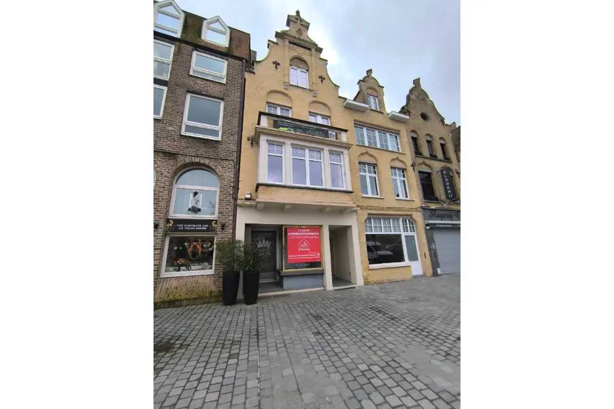 Huis te  koop in Diksmuide 8600 395000.00€  slaapkamers m² - Zoekertje 697185