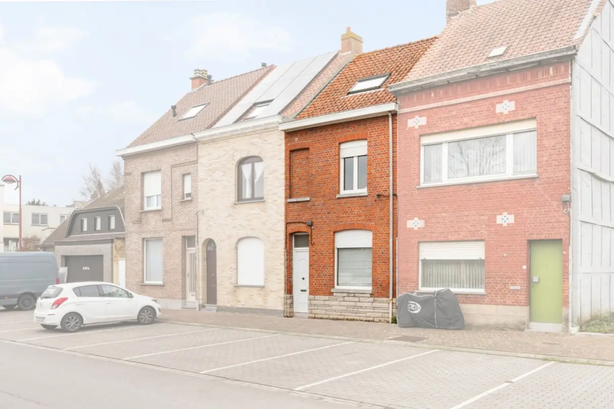 Huis te  koop in Menen 8930 149000.00€ 4 slaapkamers 136.00m² - Zoekertje 697586