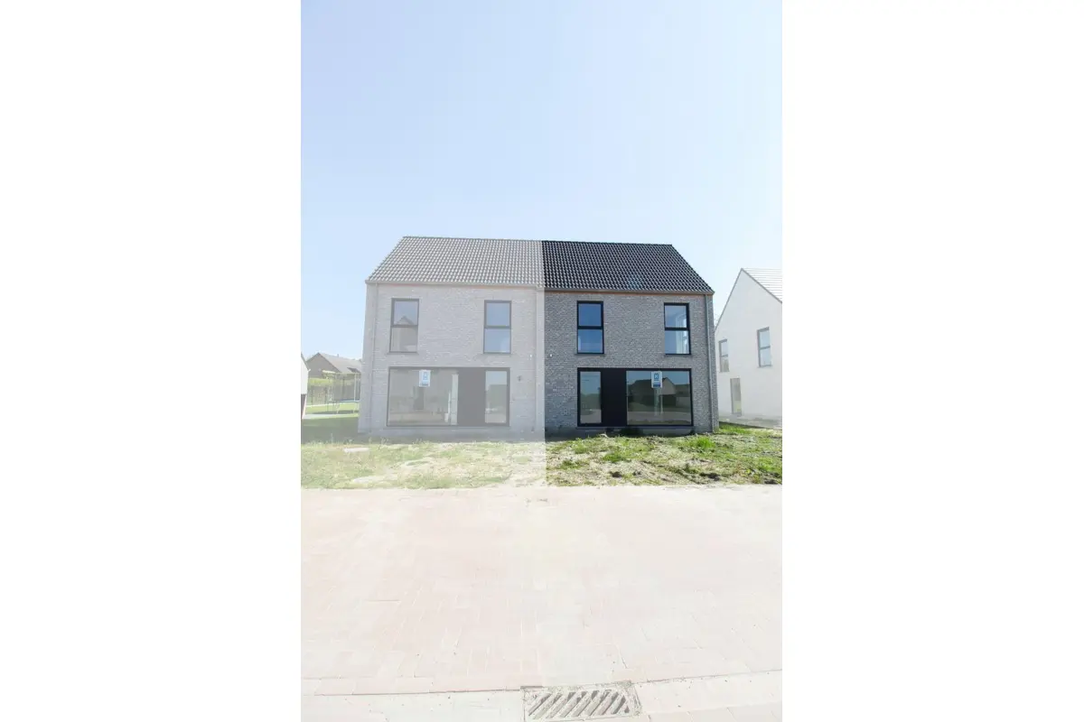 Huis te  koop in Meulebeke 8760 346264.00€ 3 slaapkamers 129.62m² - Zoekertje 696977