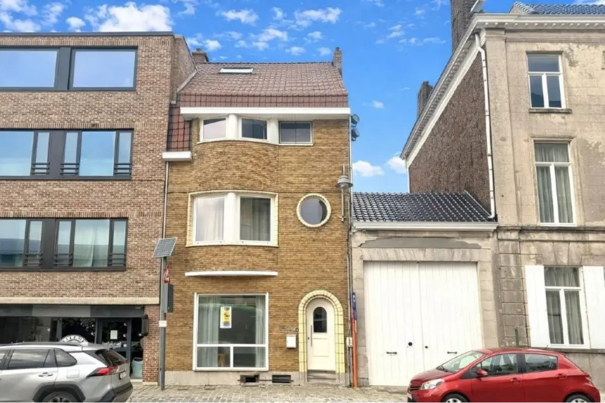 Huis te  koop in Wervik 8940 310000.00€ 5 slaapkamers 285.00m² - Zoekertje 698960