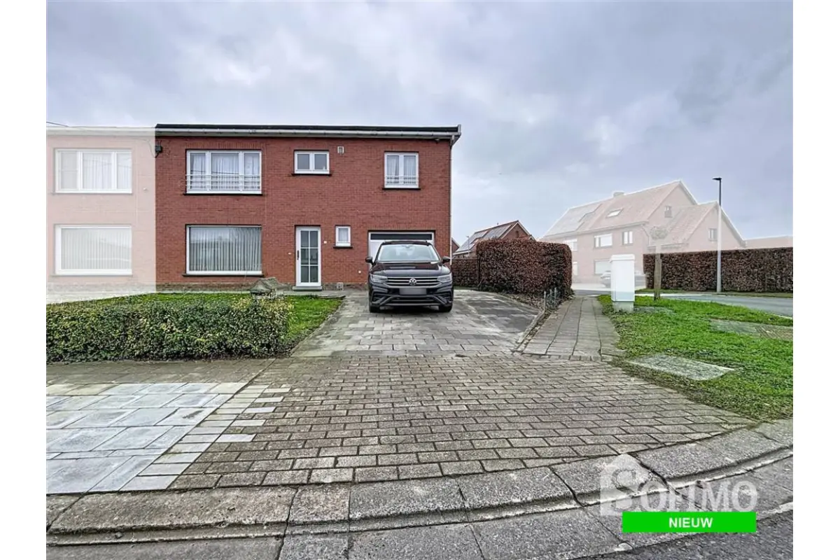 Huis te  huur in Dikkebus 8900 850.00€ 5 slaapkamers 170.00m² - Zoekertje 699023