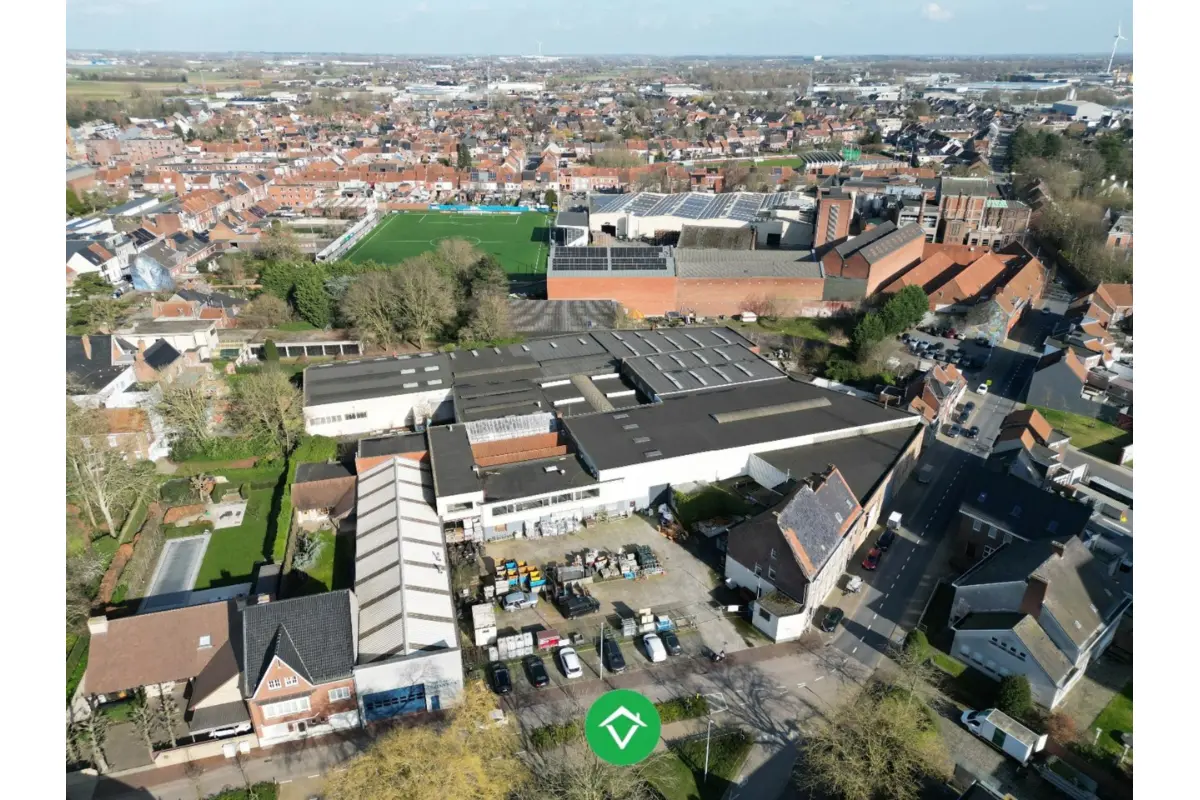 Grond te  koop in Roeselare 8800 1400000.00€  slaapkamers m² - Zoekertje 700112