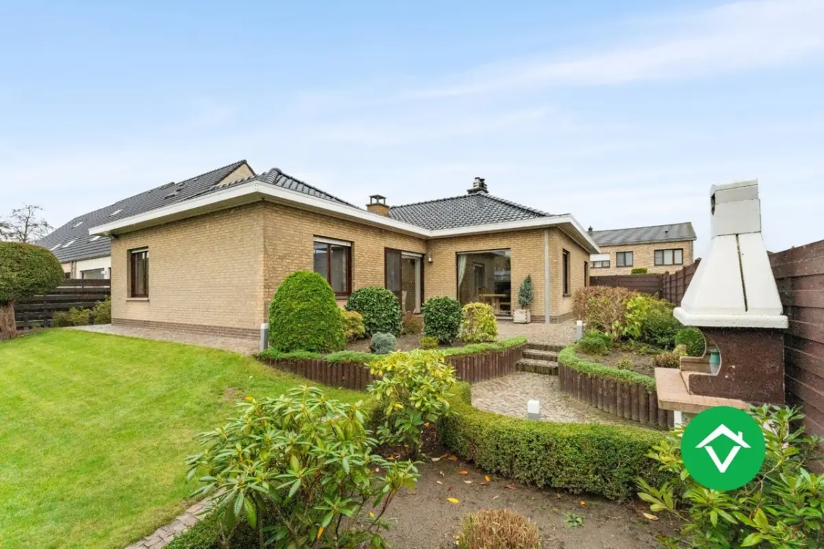 Huis te  koop in Eernegem 8480 388000.00€ 4 slaapkamers 170.00m² - Zoekertje 701850