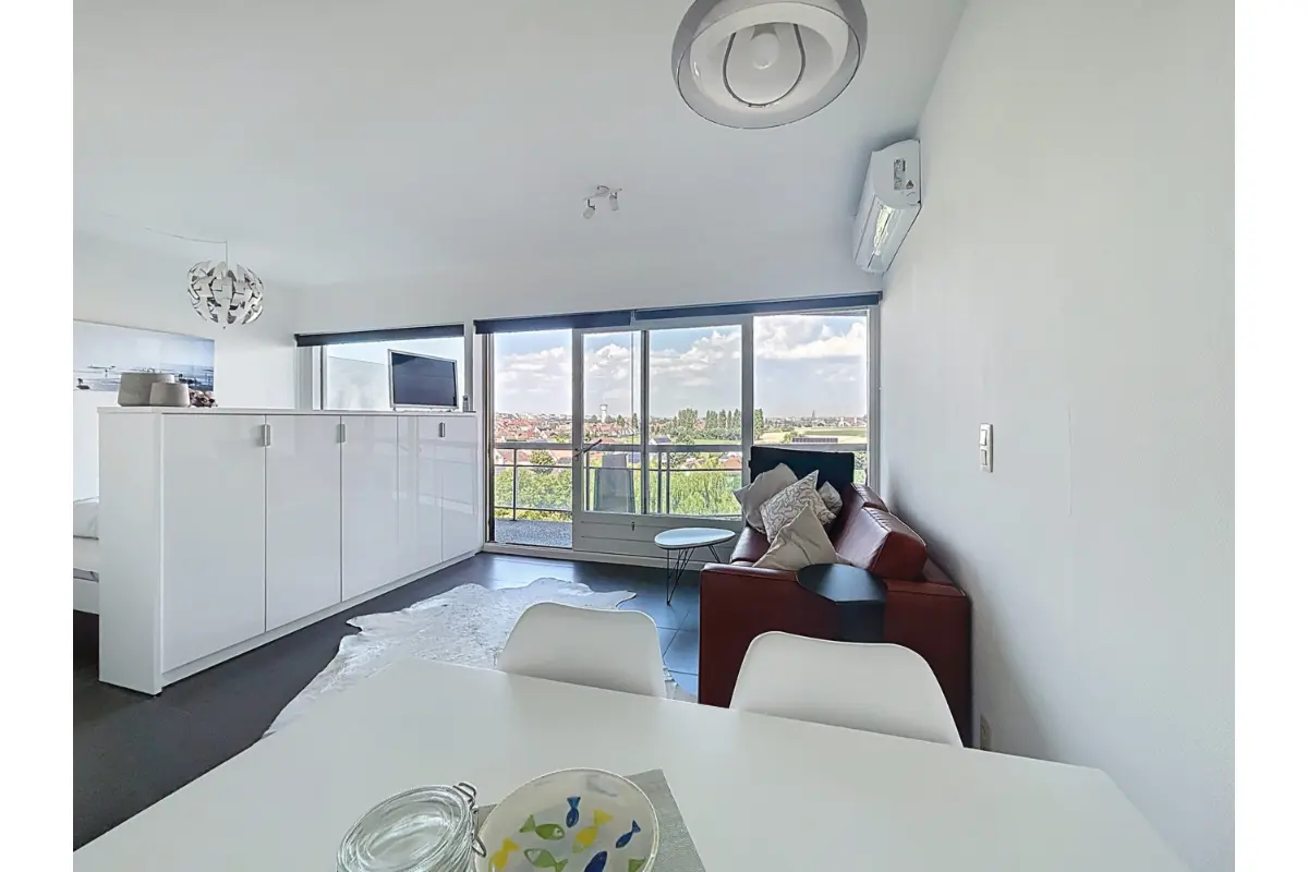 Appartement te  koop in Heist-aan-Zee 8301 199000.00€ 1 slaapkamers 37.00m² - Zoekertje 702877