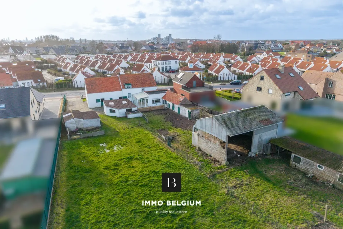 Bouwgrond te  koop in De Haan 8420 475000.00€  slaapkamers m² - Zoekertje 702942