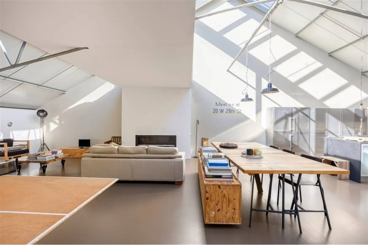 Loft te  koop in Sint-Kruis 8310 395000.00€ 2 slaapkamers 208.00m² - Zoekertje 704338