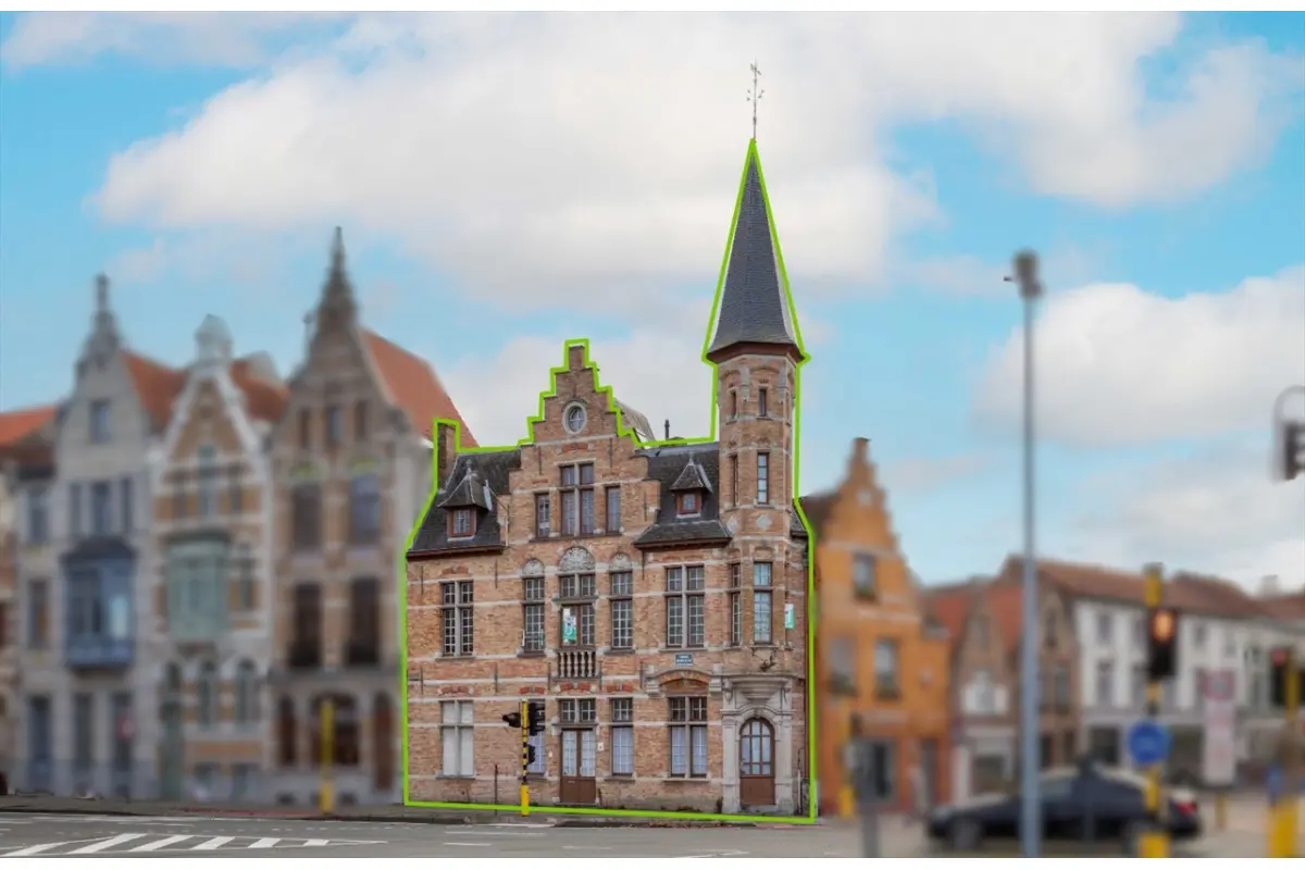 Appartementsgebouw te  koop in Brugge 8000 397111.00€ 3 slaapkamers 194.00m² - Zoekertje 704233