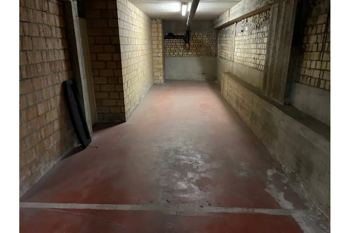 Parking te  huur in Knokke-Heist 8300 125.00€  slaapkamers m² - Zoekertje 705120