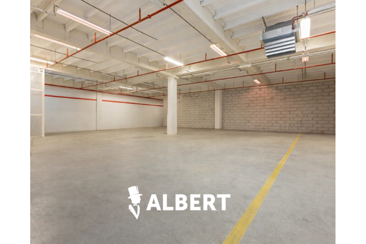 Handelszaak te  huur in Oostende 8400 1595.00€  slaapkamers 350.00m² - Zoekertje 705910