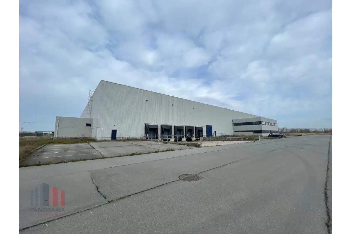 Handelszaak te  huur in Oostende 8400 0.00€  slaapkamers 10590.00m² - Zoekertje 705706