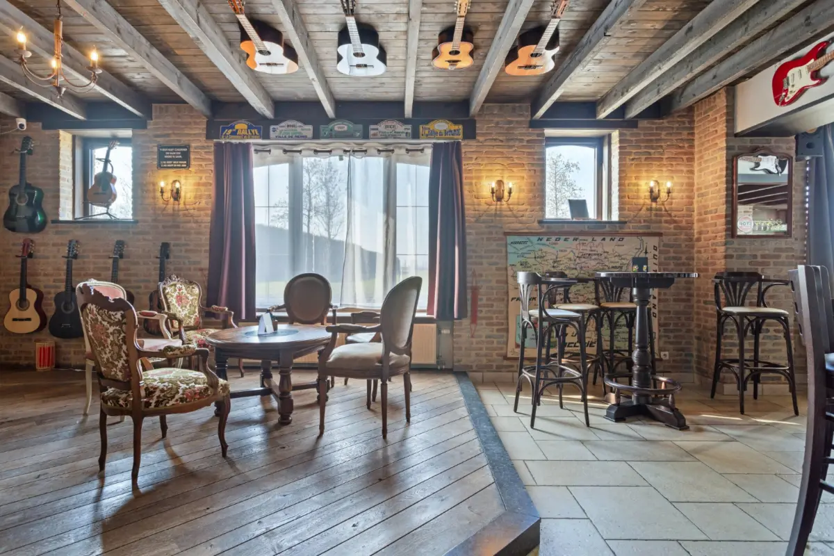 Huis te  koop in Diksmuide 8600 339000.00€ 3 slaapkamers 327.00m² - Zoekertje 706866