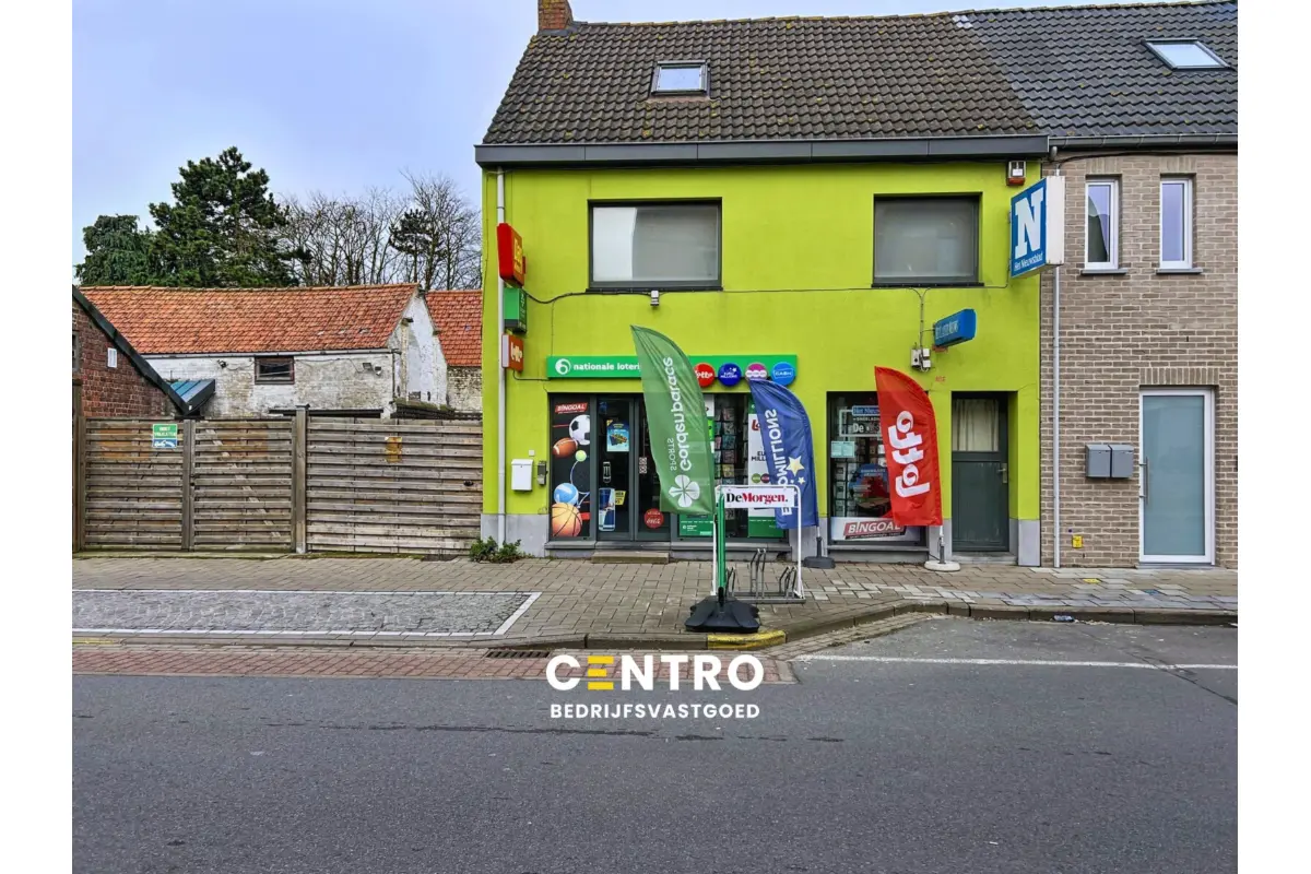 Handelszaak te  koop in Oudenburg 8460 195000.00€  slaapkamers 153.00m² - Zoekertje 706914