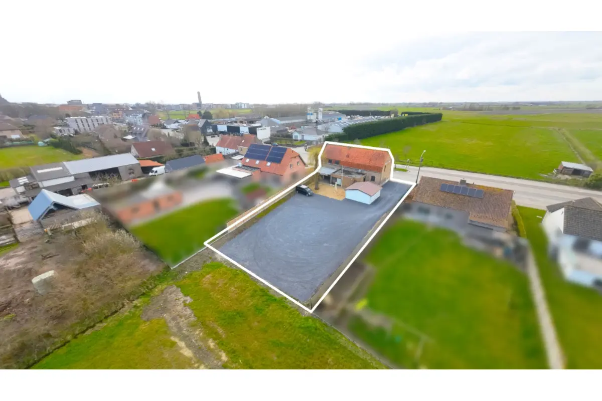 Huis te  koop in Diksmuide 8600 339000.00€ 3 slaapkamers 327.00m² - Zoekertje 706867