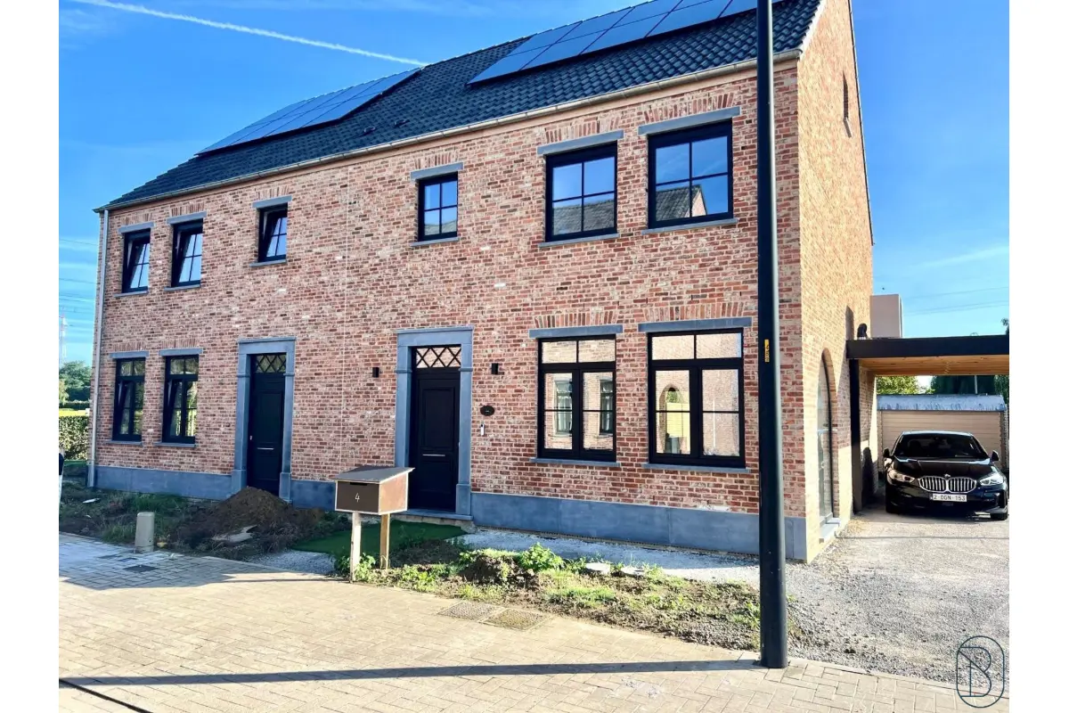 Huis te  koop in Menen 8930 325000.00€ 3 slaapkamers 188.00m² - Zoekertje 708847