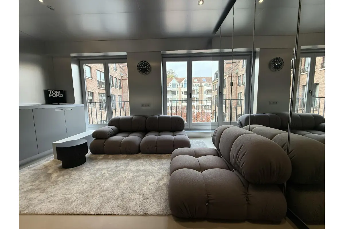 Appartement te  huur in Kortrijk 8500 2500.00€  slaapkamers m² - Zoekertje 709107