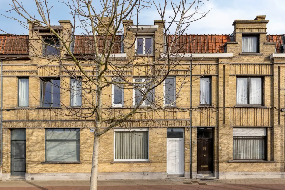 Huis te  koop in Ieper 8900 289000.00€ 3 slaapkamers 147.00m² - Zoekertje 710653