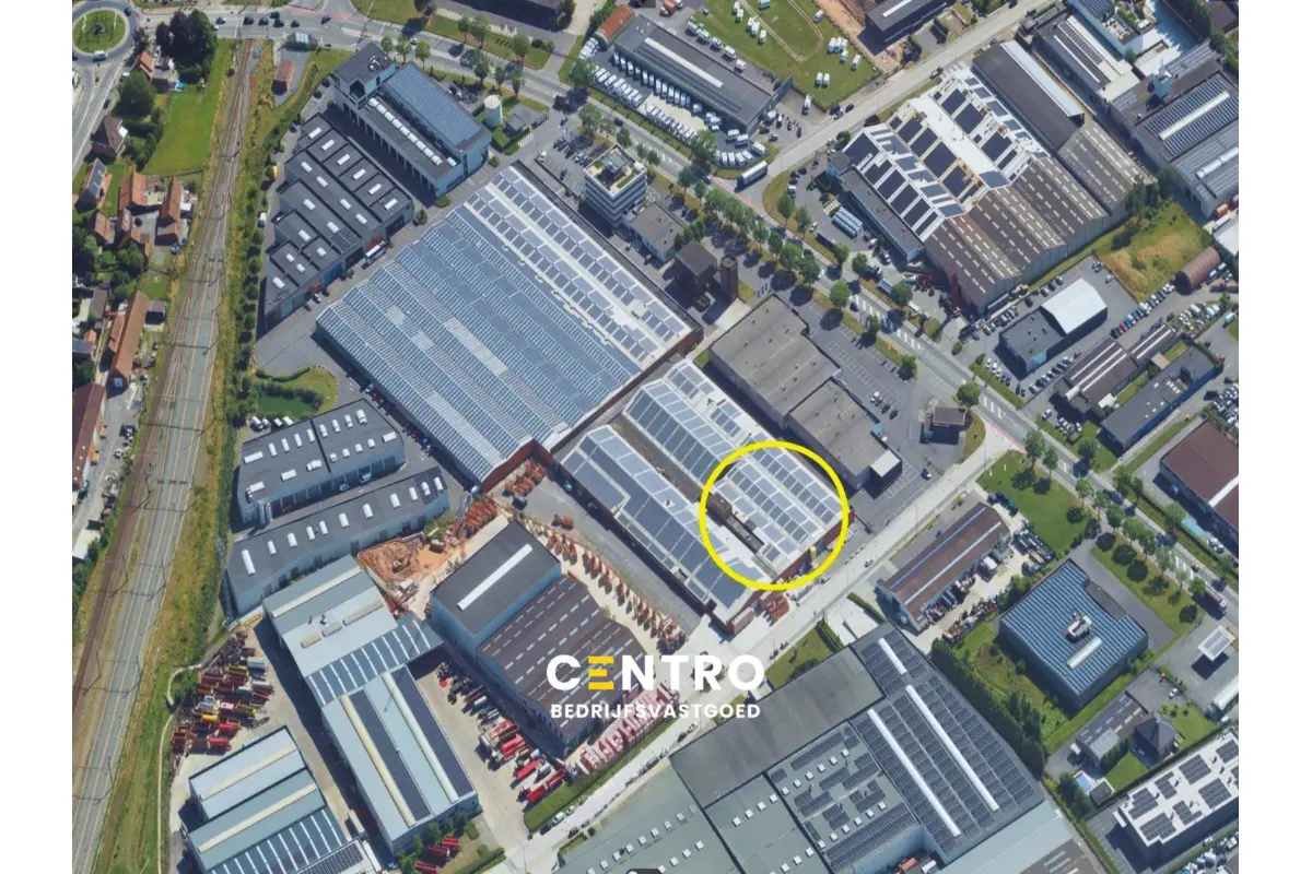 Handelszaak te  huur in Poperinge 8970 0.00€  slaapkamers 2400.00m² - Zoekertje 710585