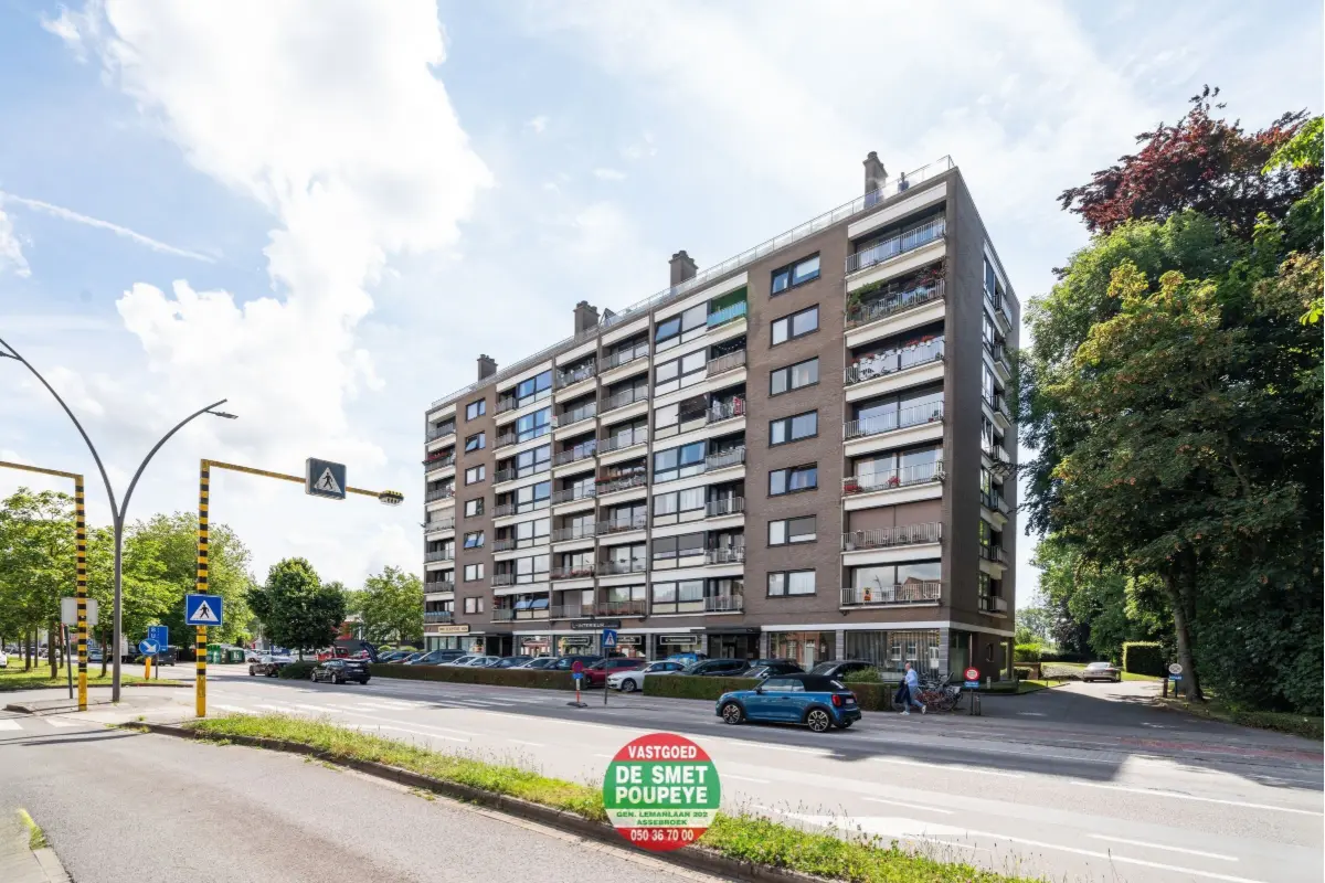 Parking & garage te  koop in Assebroek 8310 31000.00€  slaapkamers m² - Zoekertje 711750