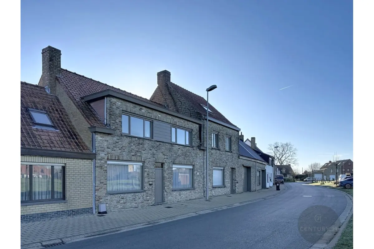 Huis te  in Damme 8340 369000.00€ 2 slaapkamers 120.00m² - Zoekertje 713638