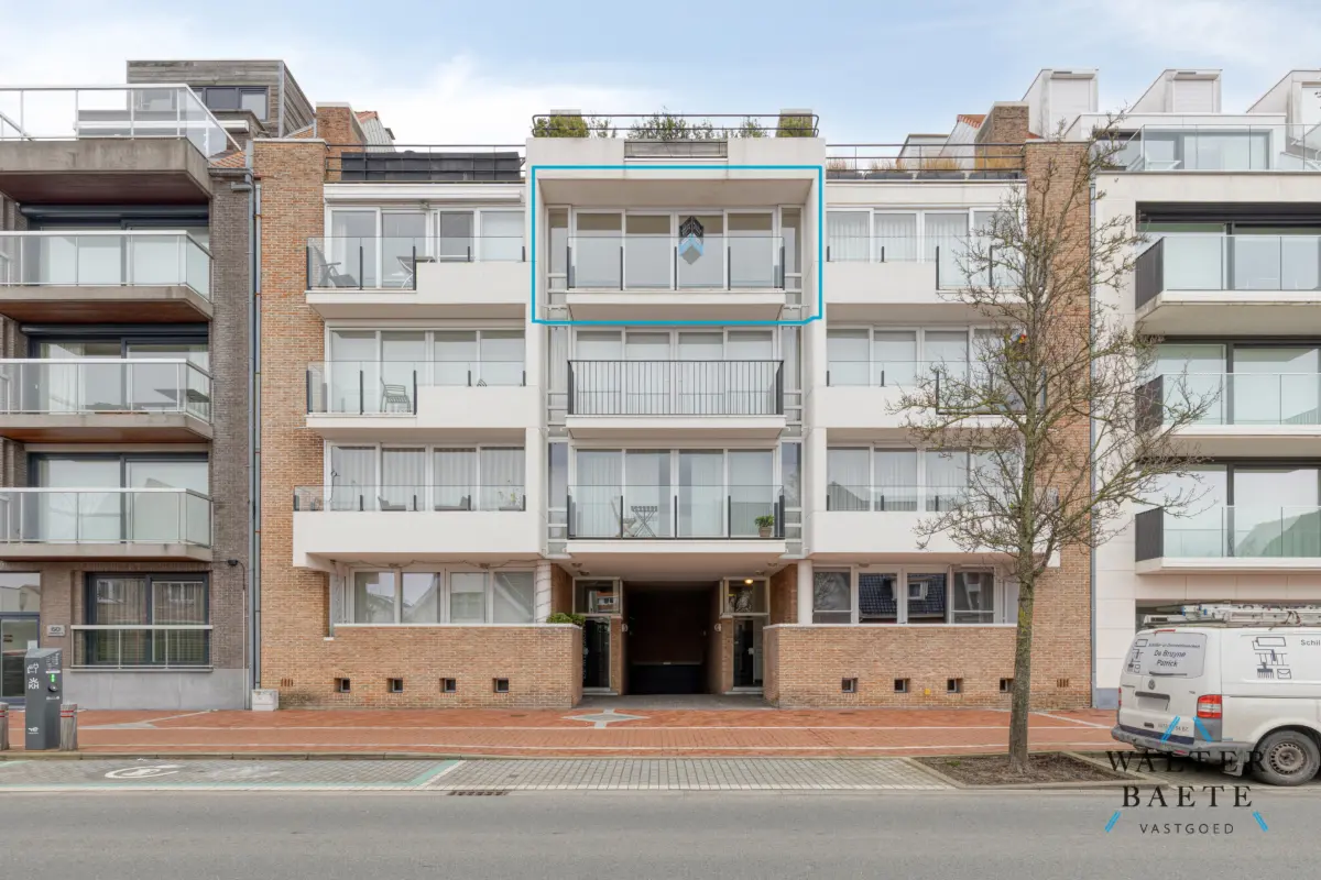 Appartement te  koop in Knokke-Heist 8300 625000.00€ 2 slaapkamers 95.00m² - Zoekertje 712989