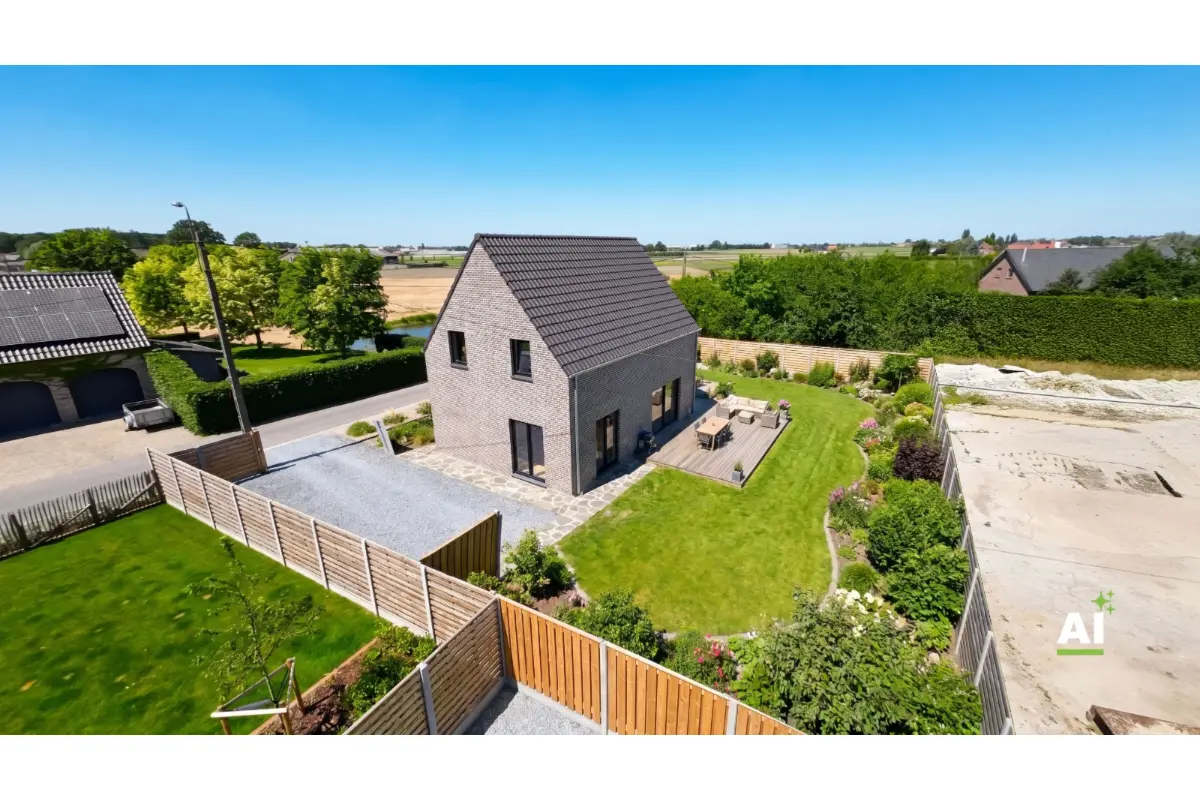 Huis te  koop in Oostnieuwkerke 8840 395400.00€ 3 slaapkamers 155.00m² - Zoekertje 713521